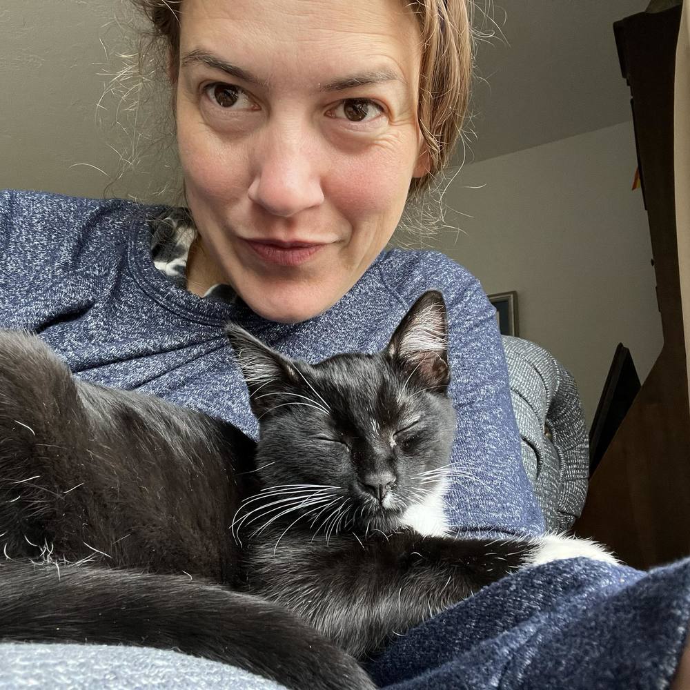 Meet your Posher, Emily